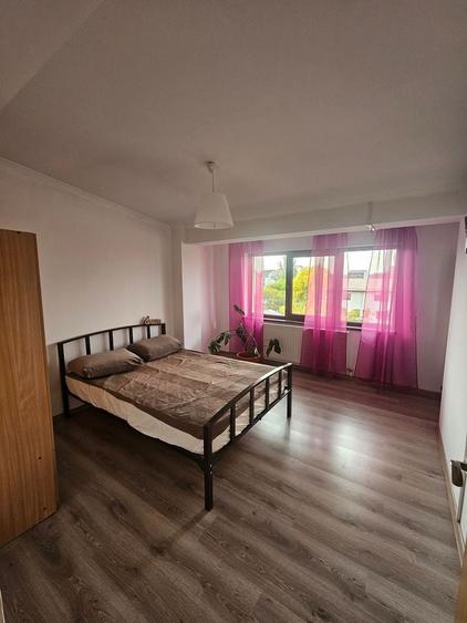 Apartament cu 2 camere decomandat în Bucureștii Noi