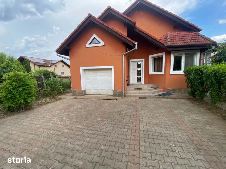 Casă cu 3 camere cu Teren 500 Mp în Central