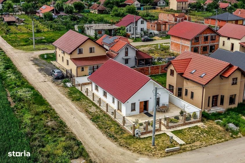 Casă cu 4 camere în Tisa