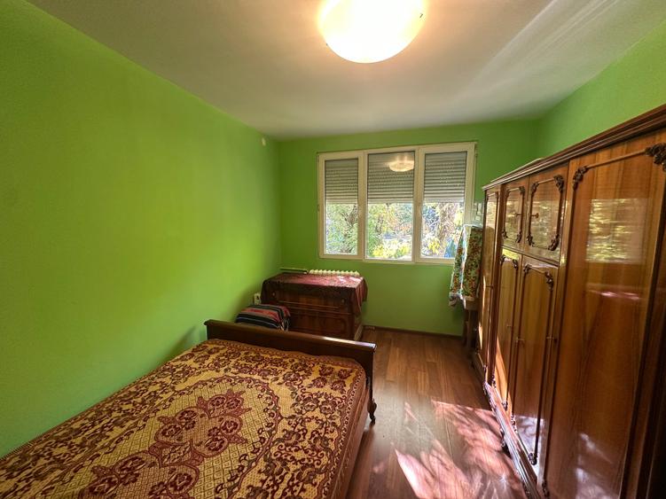 Apartament cu 2 camere decomandat în Berceni