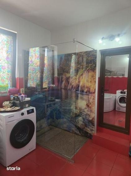 Casă cu 4 camere cu Teren 180 Mp în Lehliu