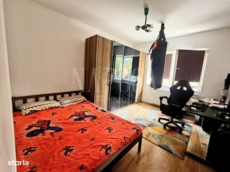 Apartament cu 3 camere semidecomandat în Florești