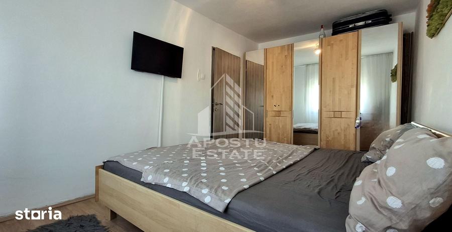 Apartament cu 2 camere semidecomandat în Micălaca