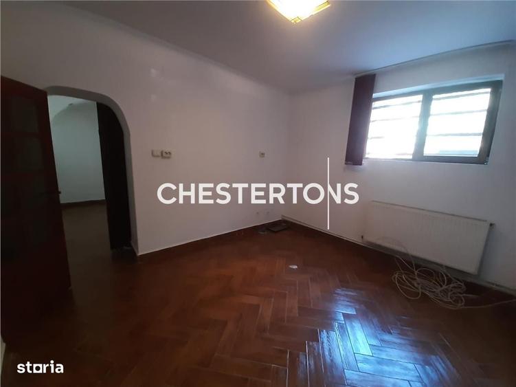 Apartament cu 3 camere decomandat în Tineretului
