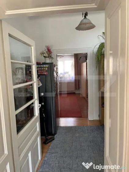 Casa Oradea ultracentrala, cu gard imprejmuire din placi de - 8