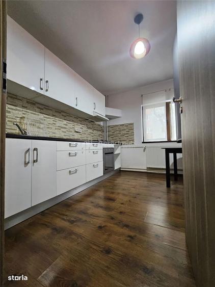 Apartament cu 2 camere decomandat în 13 Septembrie