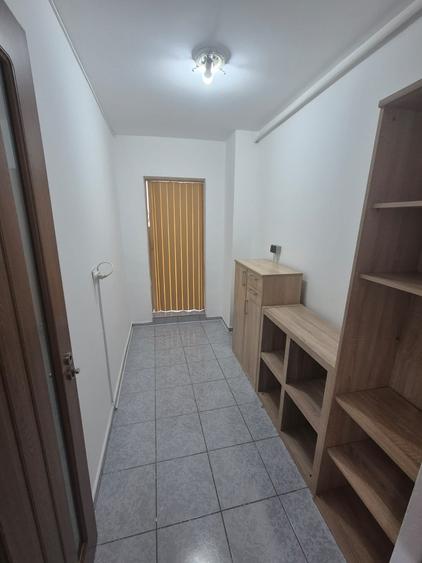 Garsonieră decomandată în Moșilor