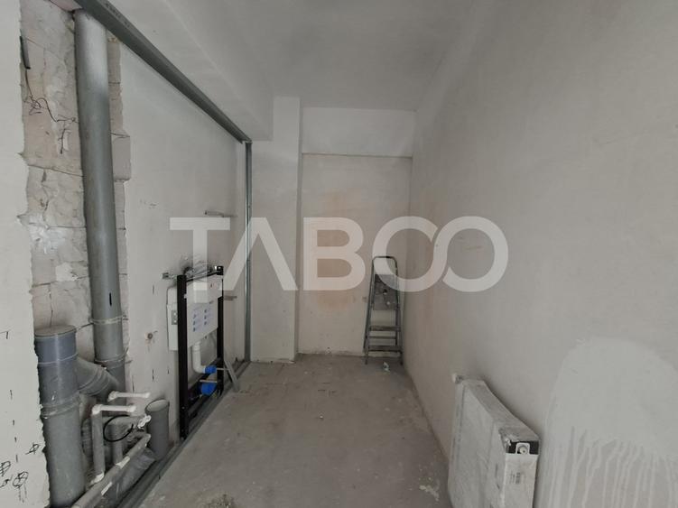 Apartament cu 2 camere decomandat în Mihai Viteazul