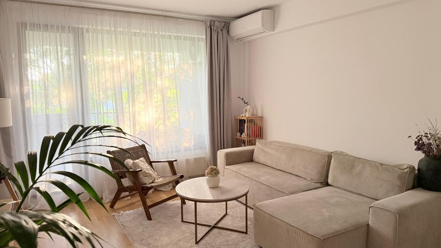 Apartament cu 3 camere decomandat în Iancu Nicolae