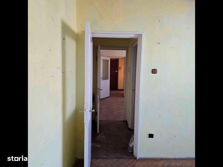 Apartament cu 2 camere semidecomandat în Ultracentral — fotografia 1