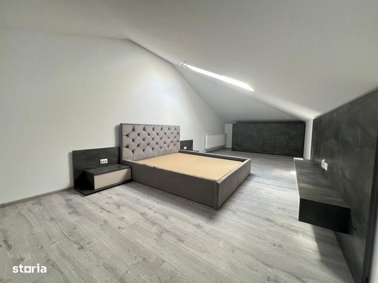 Apartament cu 4 camere decomandat în Central