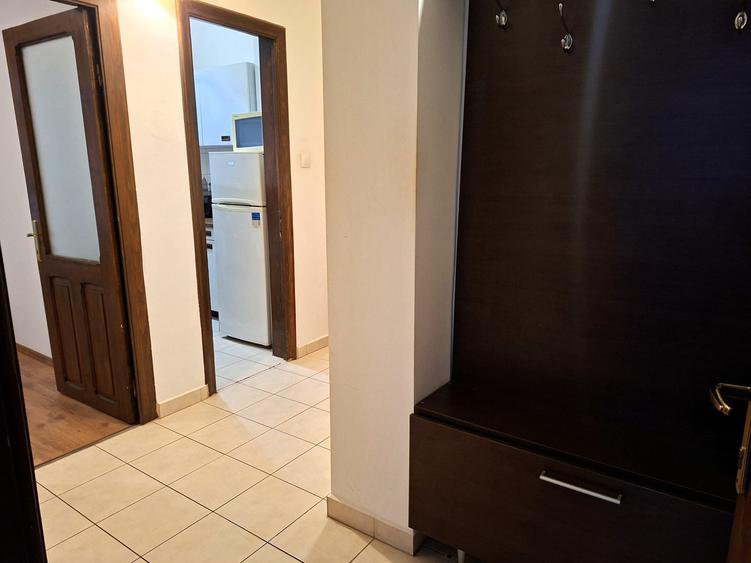 Garsonieră circulară în Cotroceni