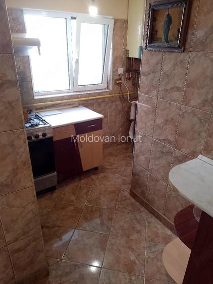 De vanzare apartament 2 camere la casa,zona centrala,strada Sebesului