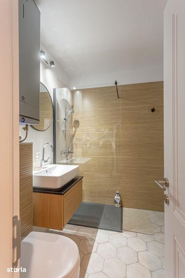 Apartament cu 3 camere decomandat în Centrul Civic