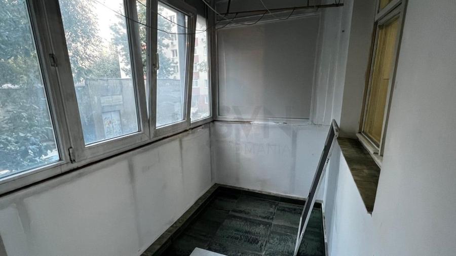 Apartament cu 3 camere decomandat în Vatra Luminoasă