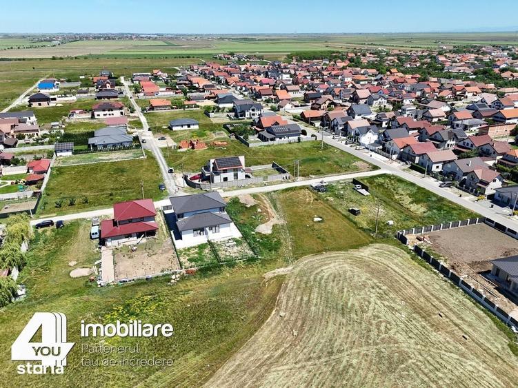 Casă cu 4 camere în Livada