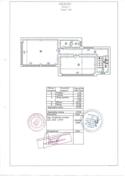 Casă individuală cu 13 camere cu Canalizare în Banu Manta