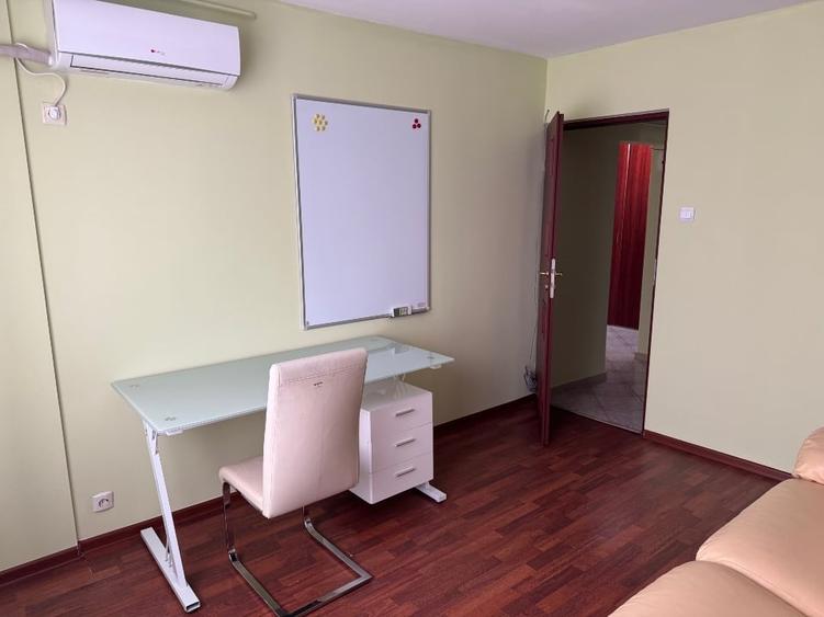 Apartament cu 3 camere, mobilat în Dristor