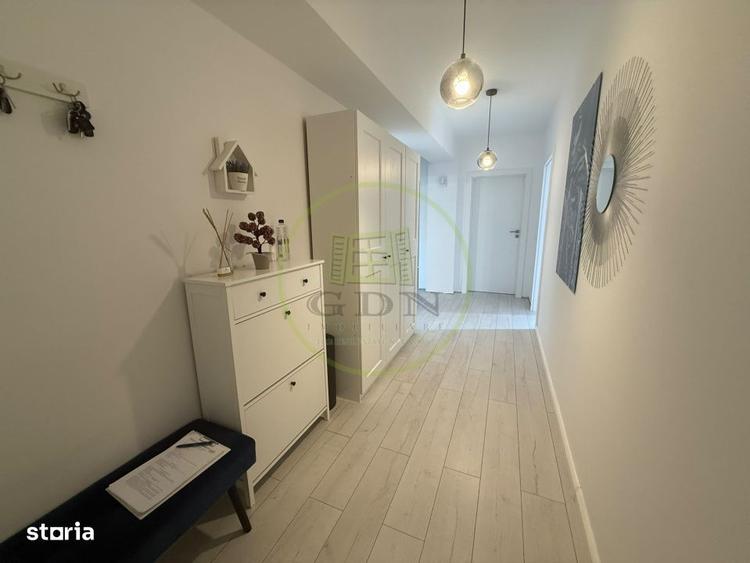 Apartament cu 3 camere decomandat, mobilat în Central