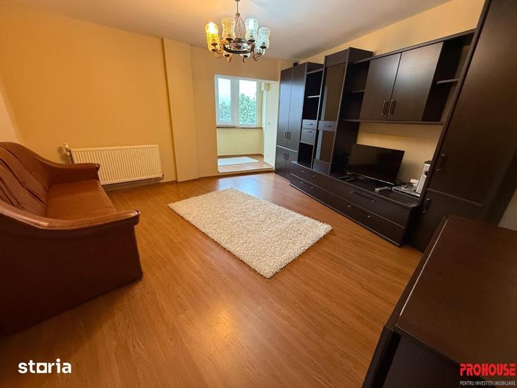 Apartament cu 3 camere în Mioriței