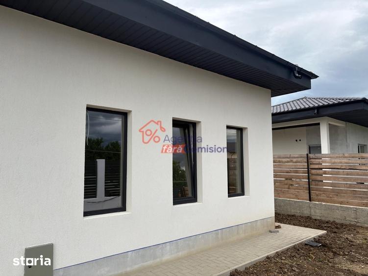 Casă cu 4 camere cu Teren 400 Mp în Miroslava