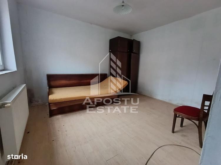 Casă cu 4 camere în Șagului