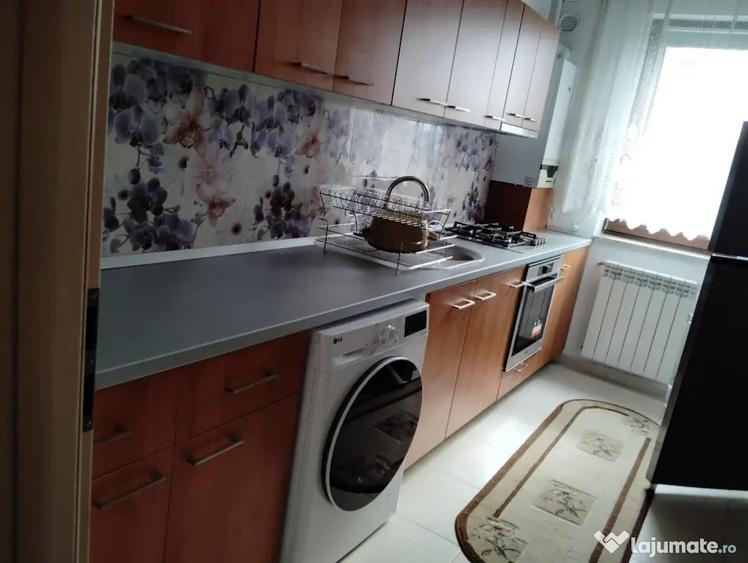 Apartament cu 2 camere decomandat în Aviației