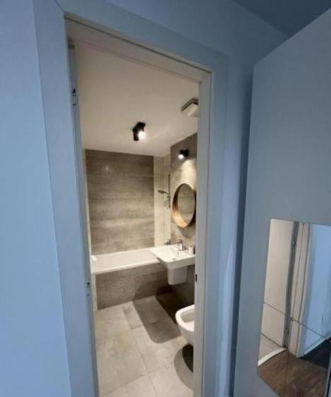 Apartament cu 2 camere, mobilat în Aviației