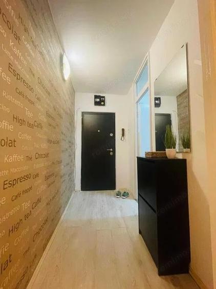 Apartament cu 2 camere semidecomandat în Olimpia-Stadion