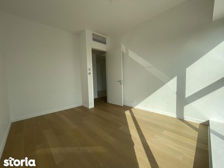 Apartament cu 2 camere semidecomandat în Tei