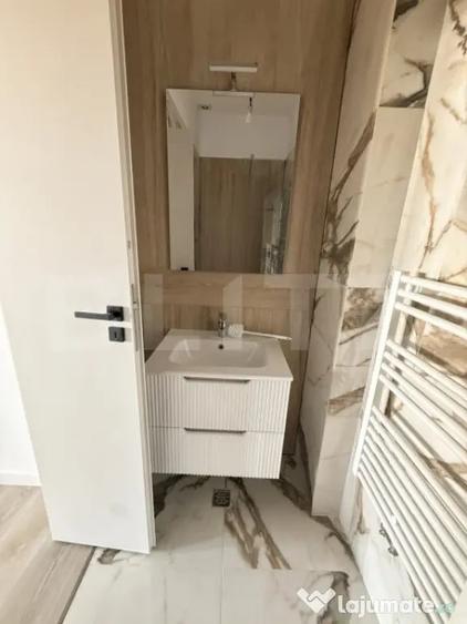 Apartament cu 2 camere decomandat în Sud