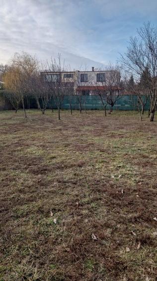 Casă cu 5 camere cu Canalizare în Străulești