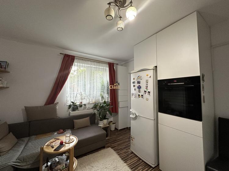 Apartament cu 2 camere semidecomandat, mobilat în Gheorgheni
