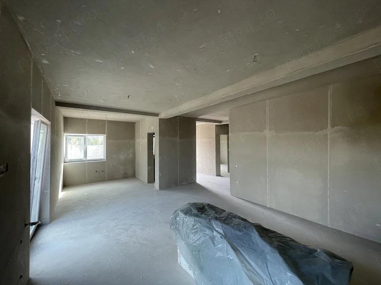 Casă cu 3 camere cu Teren 430 Mp în Cerneteaz