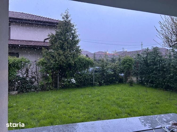 Casă cu 4 camere cu Teren 240 Mp în Central