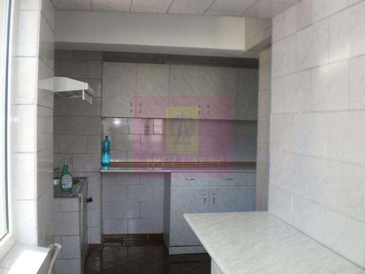 Apartament 3 camere pe bd Decebal stradal - 3