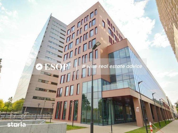 Spațiu comercial, de 400 mp, în Domenii