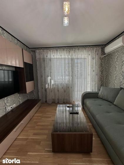 Apartament cu 2 camere decomandat, mobilat în Metalurgiei
