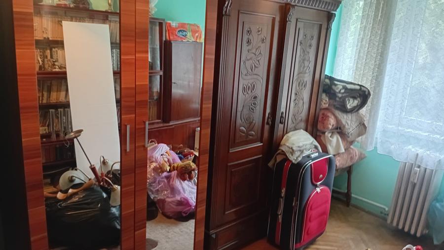 Apartament cu 3 camere semidecomandat în Ultracentral