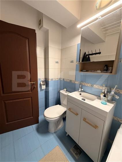 Apartament cu 3 camere decomandat, mobilat în Florești