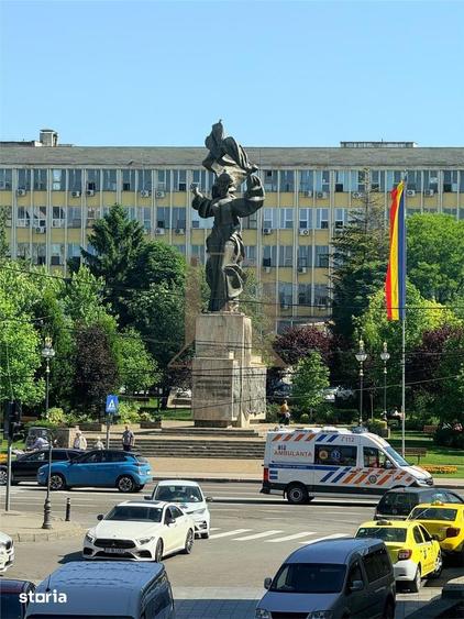 Apartament cu 2 camere decomandat în Independenței