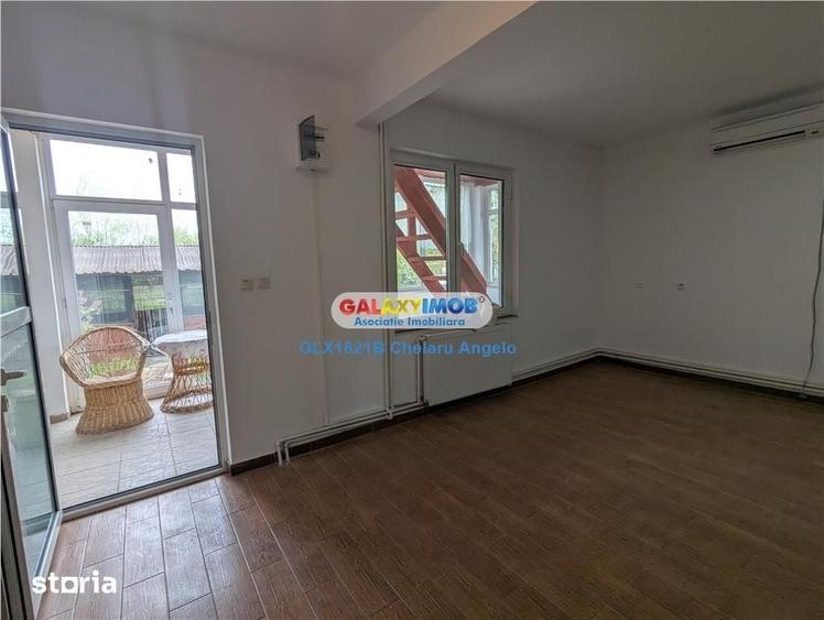 Casă cu 5 camere cu Teren 880 Mp în Gruiu