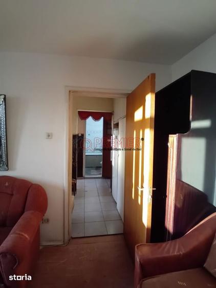 Apartament cu 2 camere decomandat în Berceni — fotografia 1