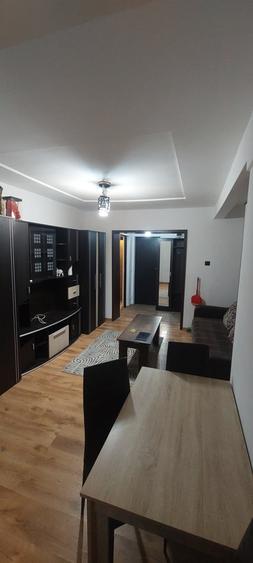 Garsonieră decomandată, mobilată în Central