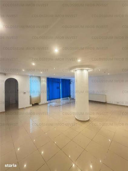 Apartament cu 3 camere decomandat în Centrul Civic