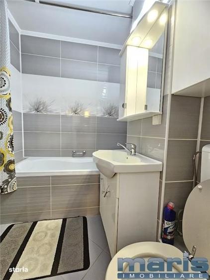 Apartament cu 3 camere decomandat în Tudor