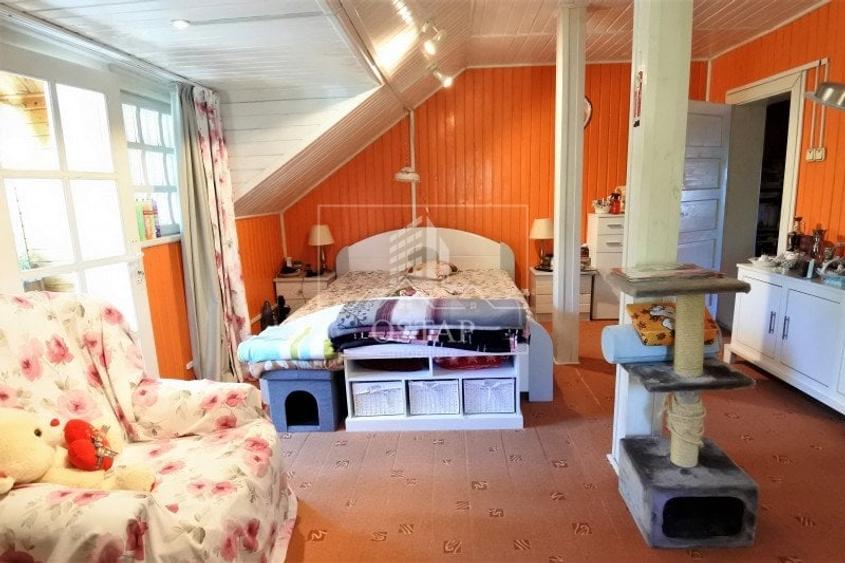 Casă individuală cu 6 camere cu Piscina în Gherăiești