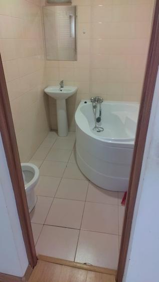 Apartament cu 2 camere semidecomandat în Calea Victoriei