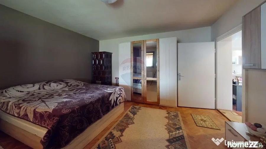 Casă cu 4 camere cu Teren 475 Mp în Valea Aurie