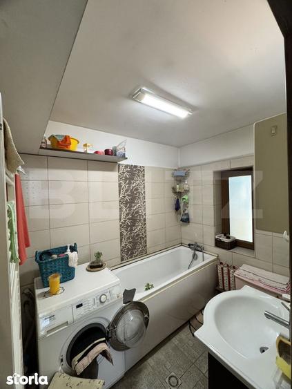 Apartament 3 camere, boxa , pod, zona centrala -Horea - 9